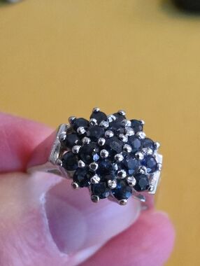 Vintage 925 Sterling Silver - Round-Cut Sapphire Cluster Ring  AS: 8-8.25